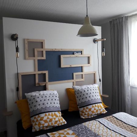 Bed and Breakfast Bruse & Co Oissery Екстер'єр фото